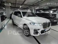 2021 BMW X7