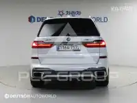 2021 BMW X7