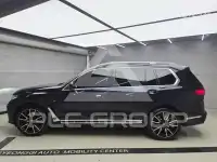 2021 BMW X7