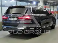 2021 BMW X7