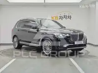 2021 BMW X7