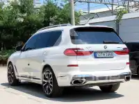 2021 BMW X7