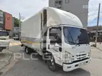 2021 Isuzu 