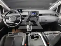 2021 Hyundai Staria