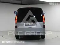 2021 Hyundai Staria