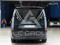 2021 Hyundai Staria