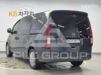 2021 Hyundai Staria