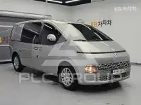 2021 Hyundai Staria