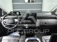 2021 Hyundai Staria