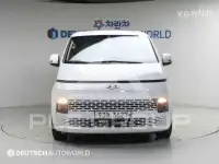 2021 Hyundai Staria