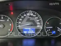 2021 Hyundai Starex