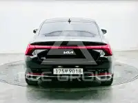 2021 KIA K8