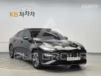 2021 KIA K8