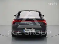 2021 KIA K8