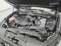 2021 KIA K8