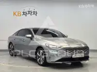 2021 KIA K8