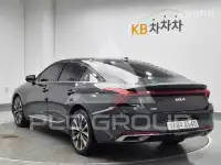 2021 KIA K8
