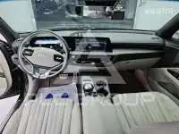 2021 KIA K8