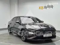 2021 KIA K8