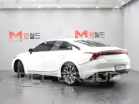 2021 KIA K8
