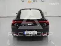 2021 KIA K8
