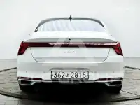 2021 KIA K8