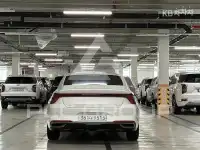 2021 KIA K8