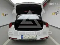 2021 KIA K8