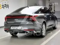 2021 KIA K8