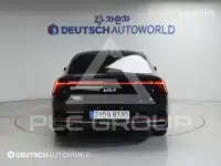 2021 KIA K8