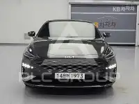 2021 KIA K8