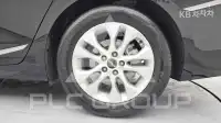 2021 KIA K8