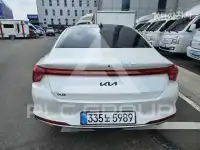 2021 KIA K8