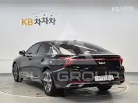 2021 KIA K8