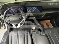 2021 KIA K8