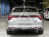 2021 KIA K8