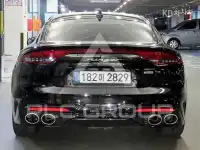 2021 KIA Stinger