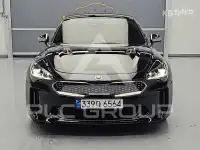 2021 KIA Stinger