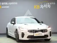 2021 KIA Stinger