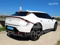 2021 KIA EV