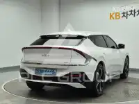2021 KIA EV