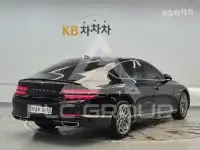 2021 Genesis G80