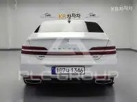 2021 Genesis G90