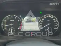 2021 Genesis G90