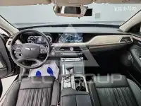 2021 Genesis G90