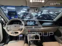 2021 Genesis G90