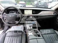 2021 Genesis G90