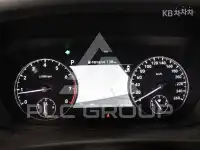 2021 Genesis G90