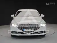 2021 Genesis G90
