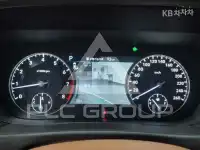 2021 Genesis G90